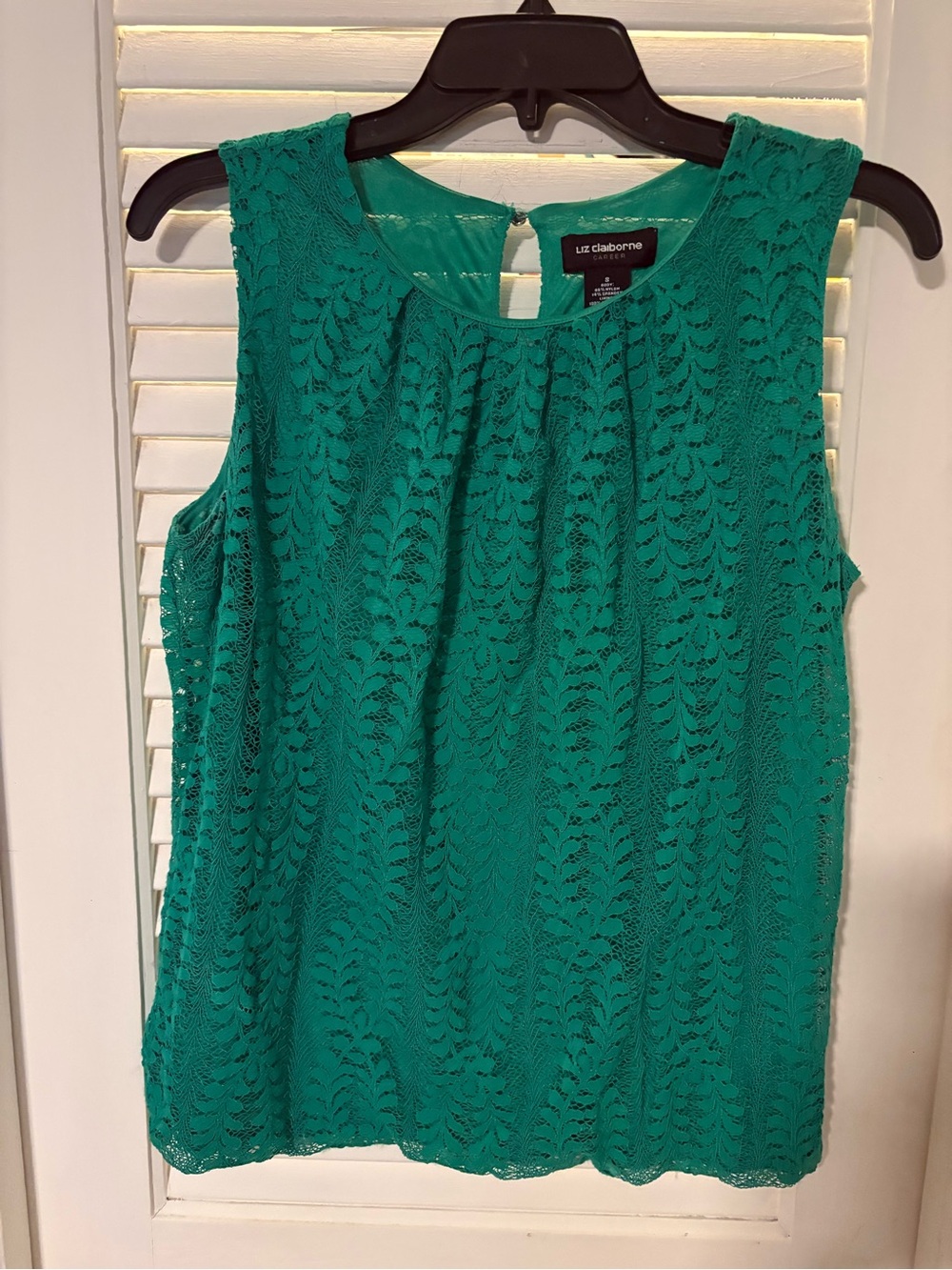 Liz Claiborne Green Lace Sleeveless Shell Top